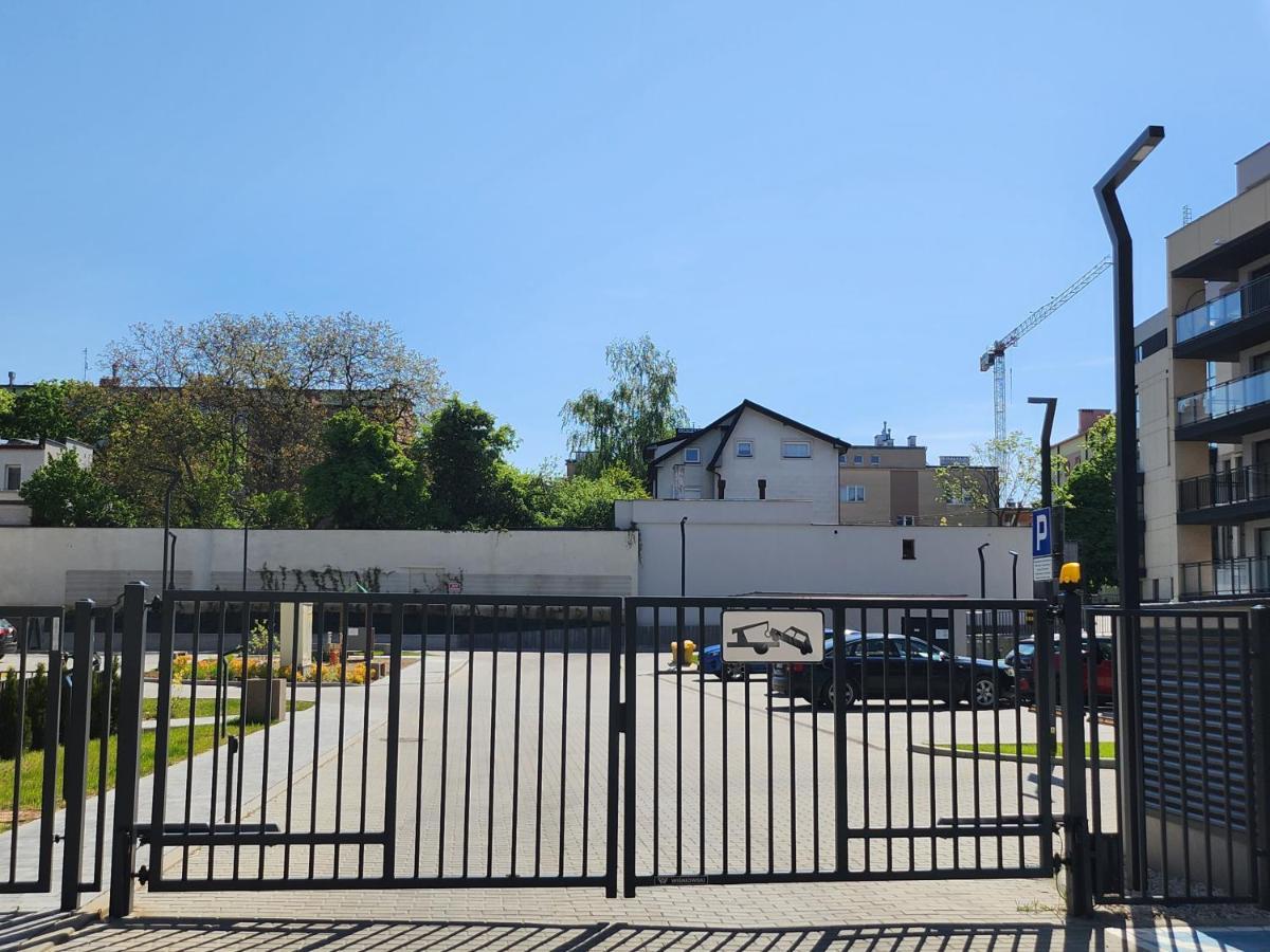 Dwa Jelonki, Ul Sciegiennego, Centrum, Garaz, Ogrodek Kielce Exteriör bild