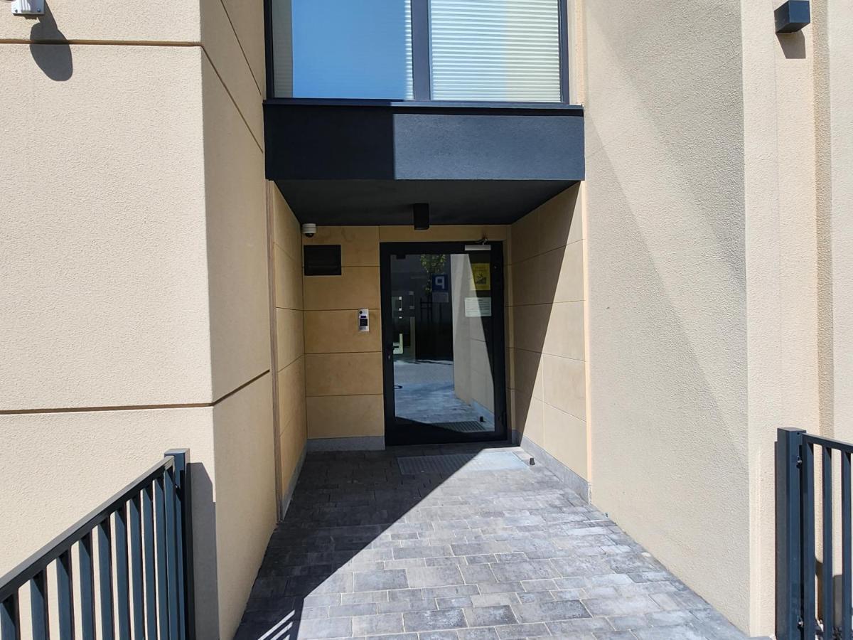 Dwa Jelonki, Ul Sciegiennego, Centrum, Garaz, Ogrodek Kielce Exteriör bild