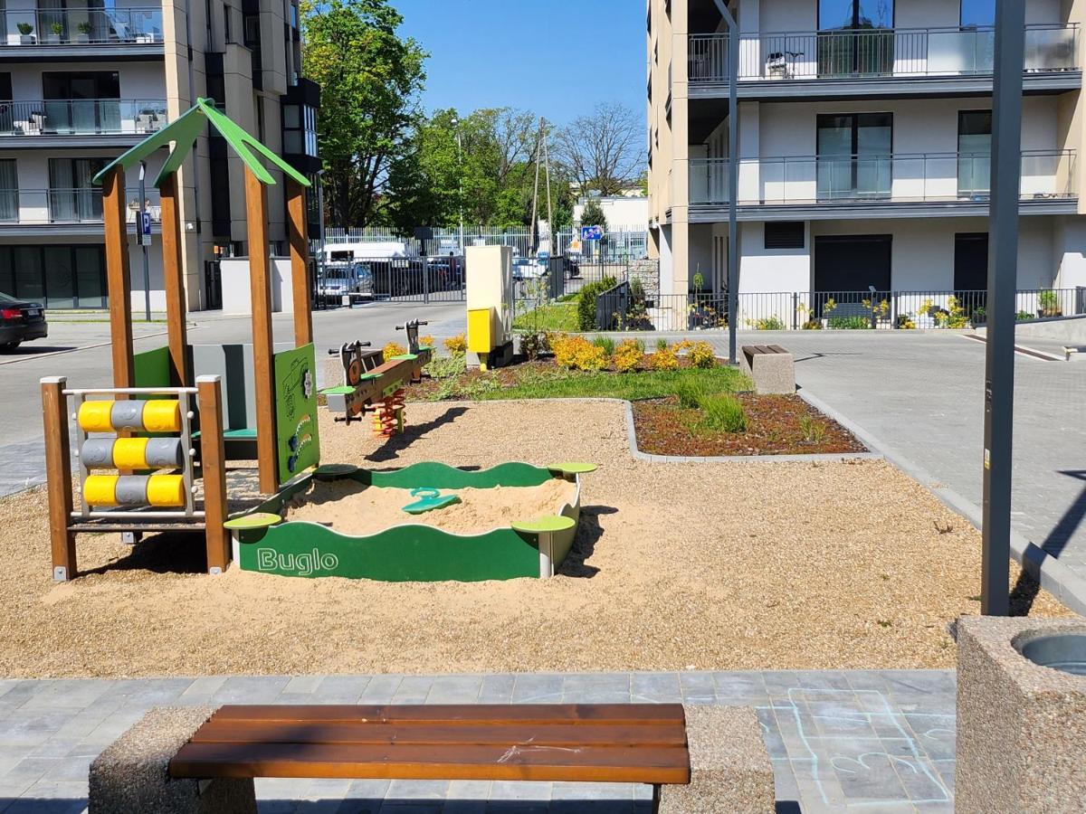 Dwa Jelonki, Ul Sciegiennego, Centrum, Garaz, Ogrodek Kielce Exteriör bild